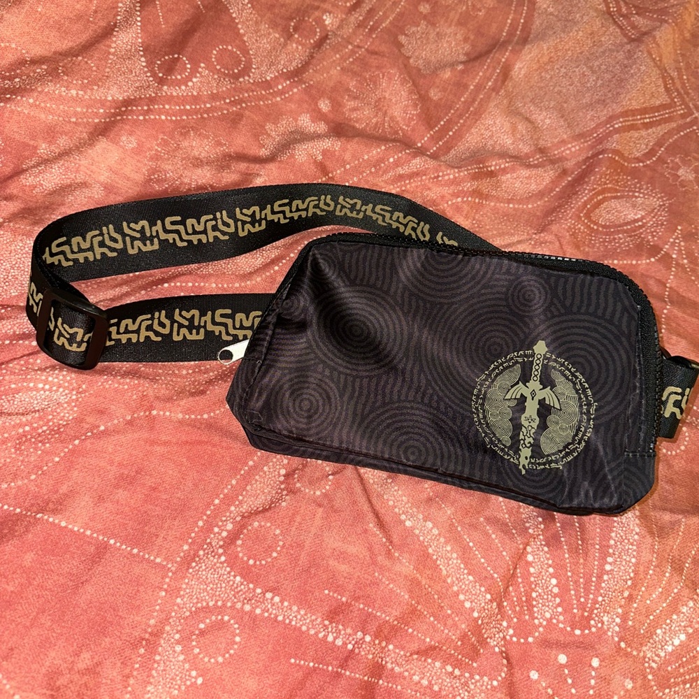 ZELDA FANNY PACK